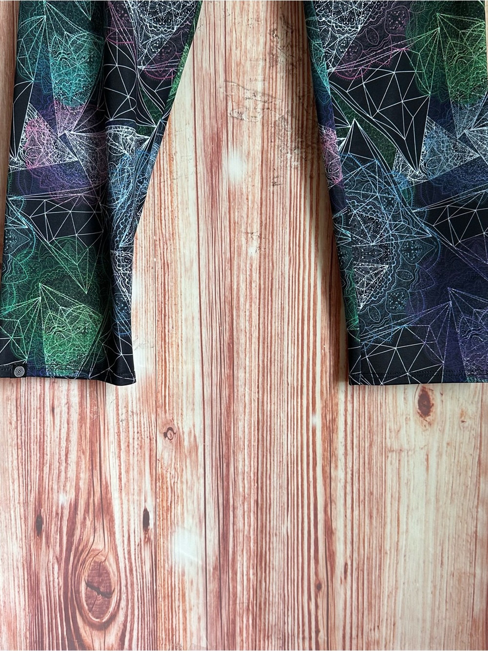 Onzie Black Mathematics Multicolor Print Low Rise Capri Active Leggings Size S/M - Picture 6 of 13